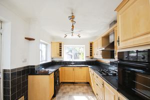 Kitchen- click for photo gallery